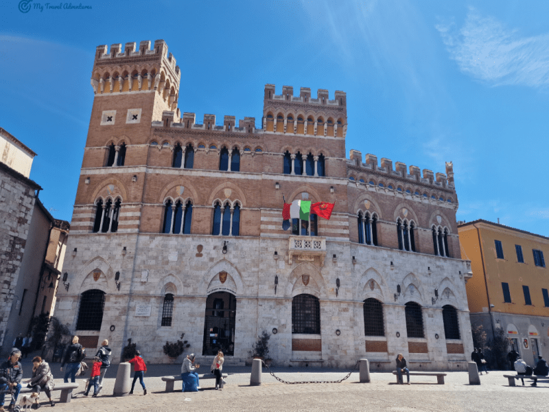 През портите на Гросето, до морските вълни на&nbsp;Принчипина