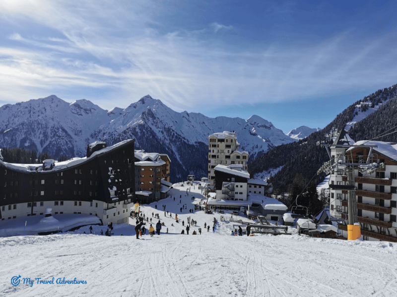 ЕДИН ДЕН ВЪВ&nbsp;ФОПОЛО