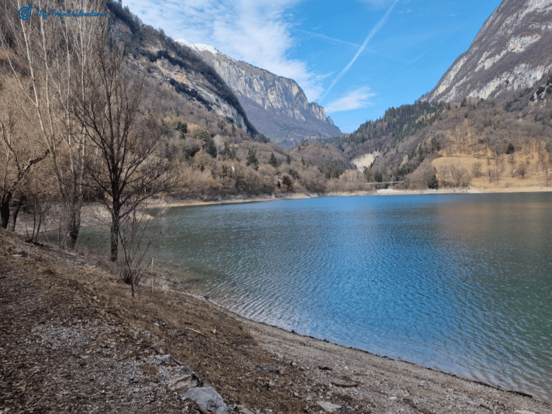 Синьото езеро – диамантът на&nbsp;Трентино