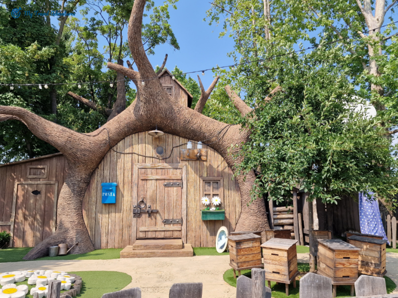 ЕДИН ДЕН В ПАРК&nbsp;ЛЕОЛАНДИЯ