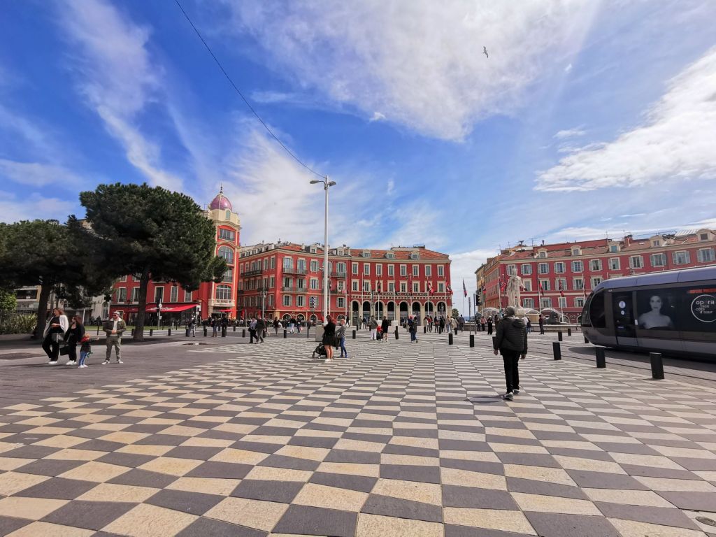 НИЦА-ЗАЛИВА НА АНГЕЛИТЕ